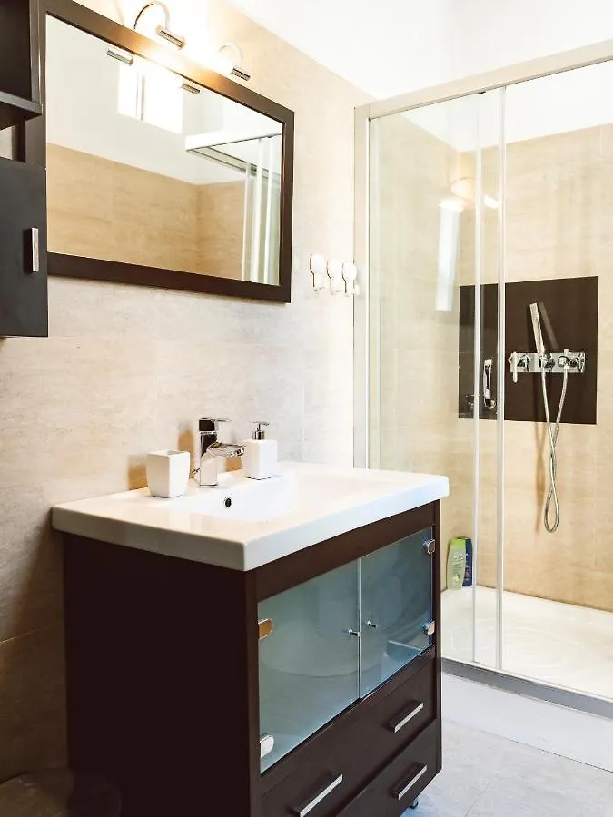 Gala Apartment Athenaeum - Amazing Arhitecture Bucharest 0*,